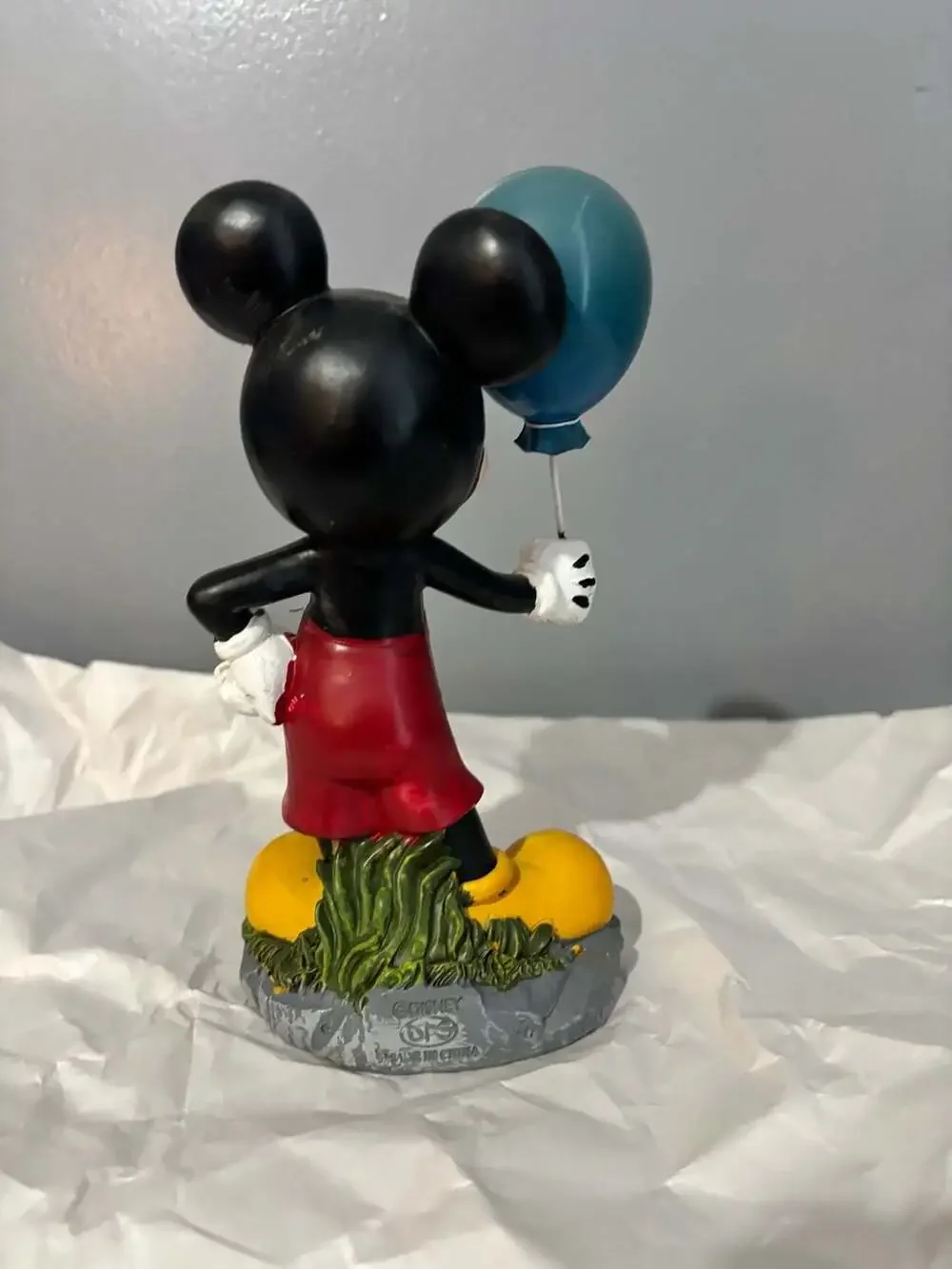 Disney Mickey Mouse Holding Balloon Garden Statue